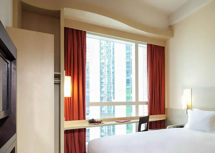 Ibis Hong Kong Central & Sheung Wan
